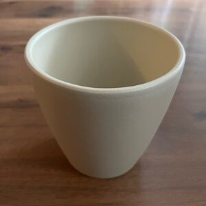 🤎 NWT Artevasi Beige Ceramic Planter / Pot / Vase 🤎